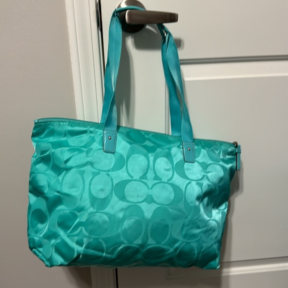 Coach handbag - Picture 2 of 9